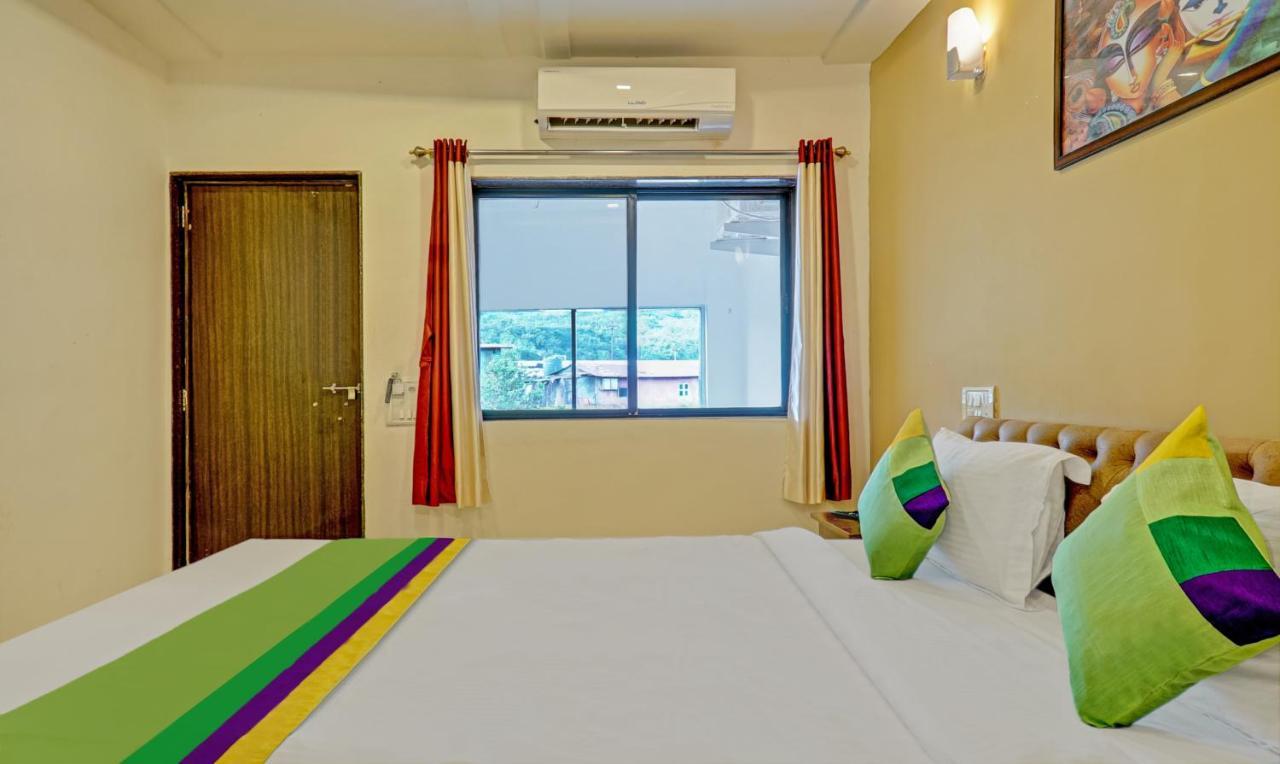 Hotel Lake Paradise Mahabaleshwar Ngoại thất bức ảnh