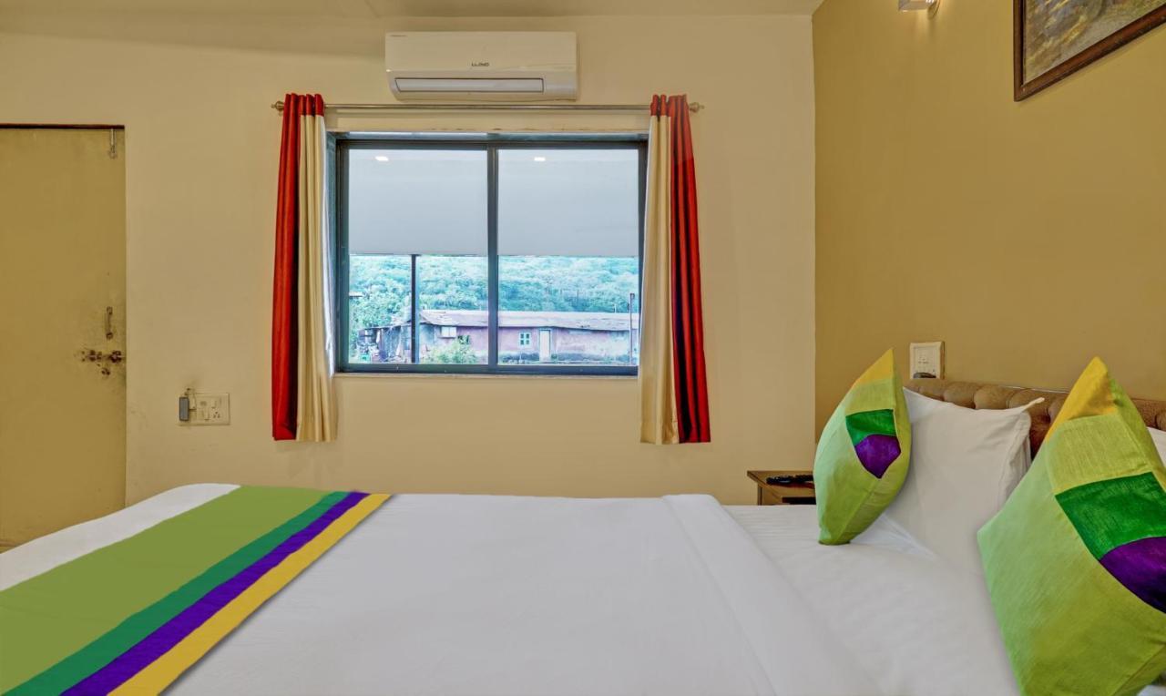 Hotel Lake Paradise Mahabaleshwar Ngoại thất bức ảnh