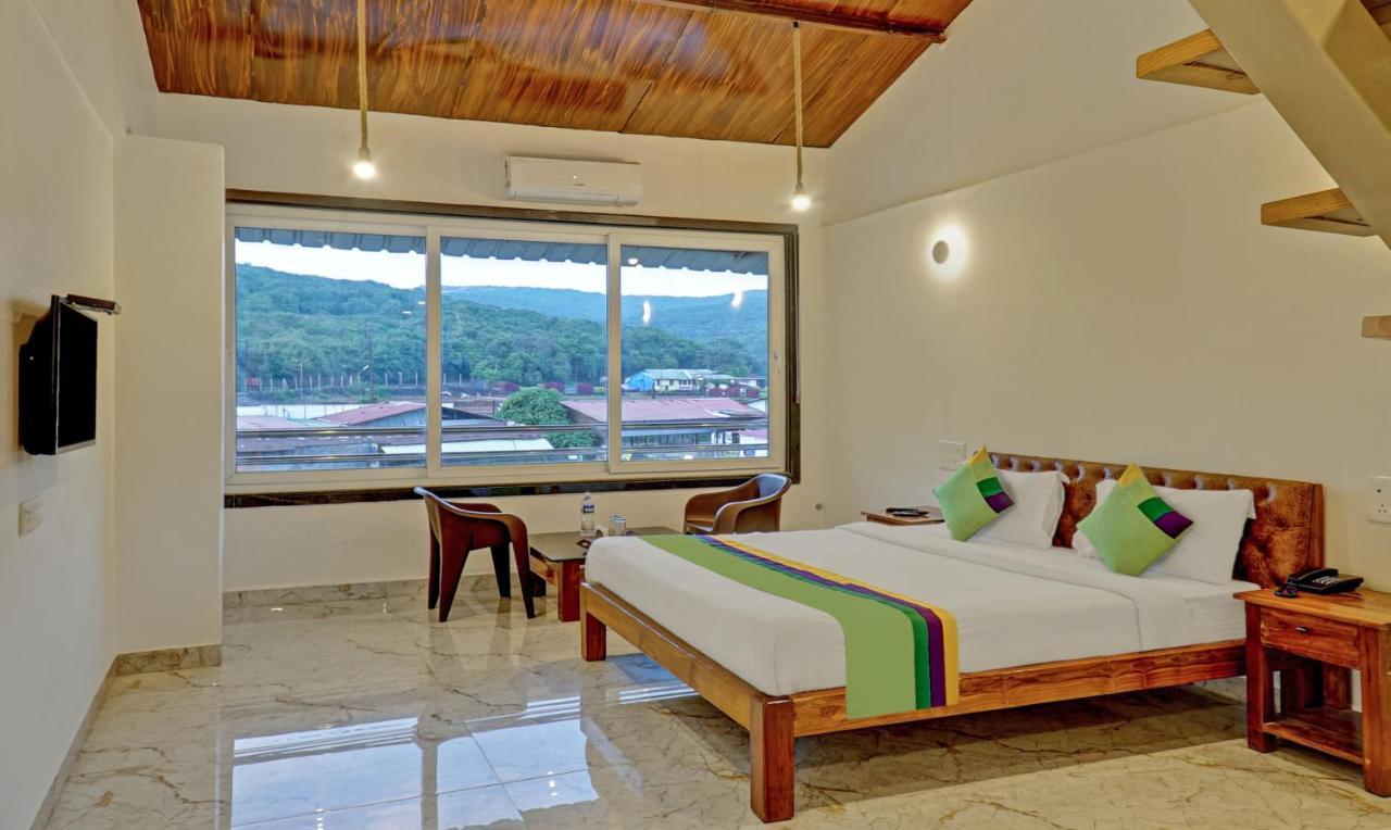 Hotel Lake Paradise Mahabaleshwar Ngoại thất bức ảnh