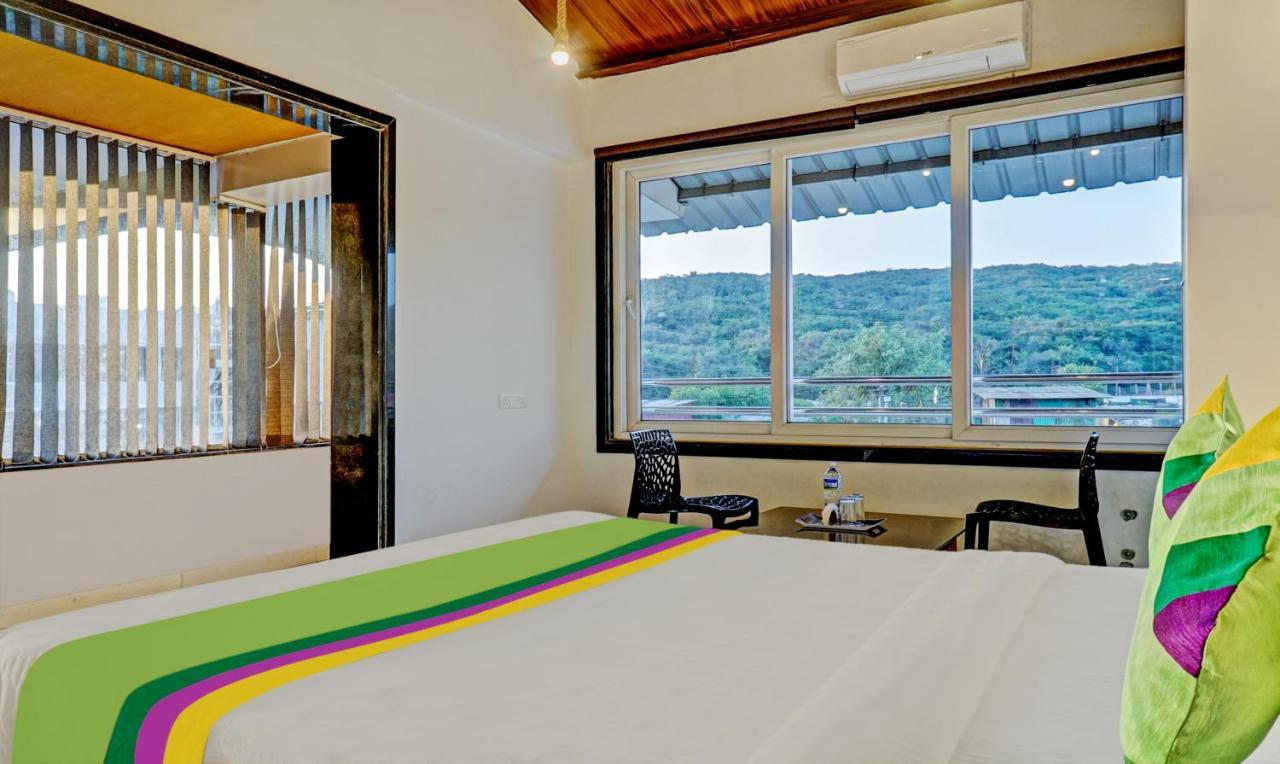 Hotel Lake Paradise Mahabaleshwar Ngoại thất bức ảnh