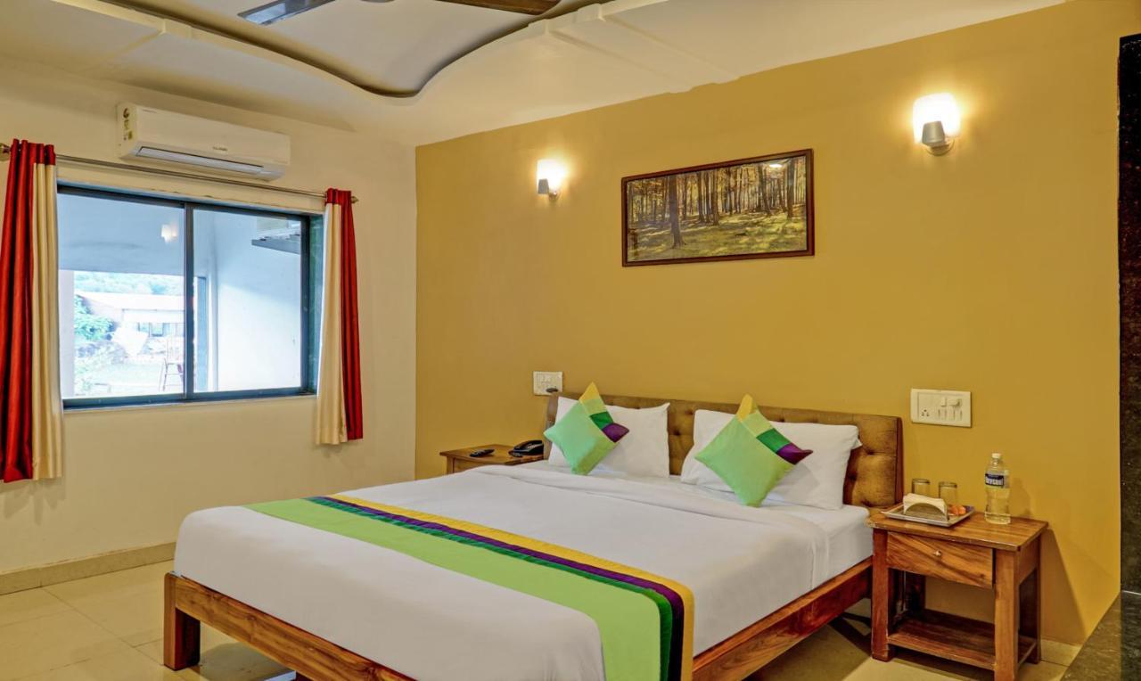 Hotel Lake Paradise Mahabaleshwar Ngoại thất bức ảnh